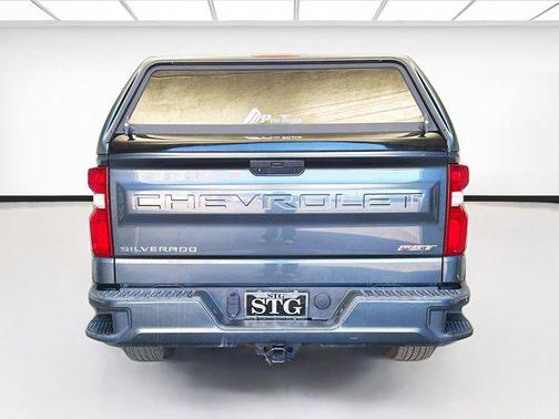 Shadow Gray Metallic 2021 Chevrolet Silverado 1500 RST