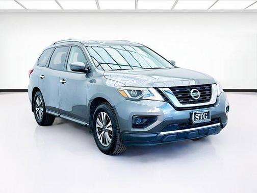 2020 Nissan Pathfinder S 2WD