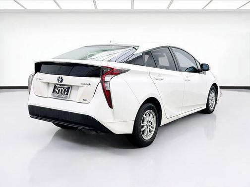 2016 Toyota Prius Two Eco