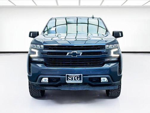 Shadow Gray Metallic 2021 Chevrolet Silverado 1500 RST
