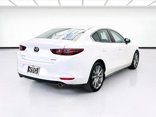 Snowflake White Pearl Mica 2019 Mazda Mazda3 FWD w/Premium Package