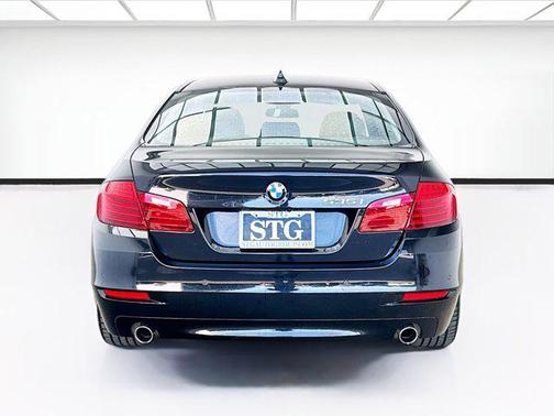 Black Sapphire Metallic 2016 BMW 535 535i