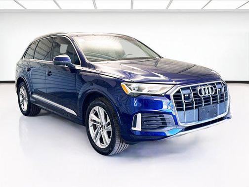 2021 Audi Q7 45 Premium Plus