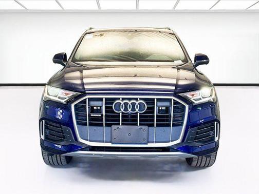 2021 Audi Q7 45 Premium Plus