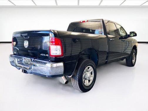 2019 RAM 2500 Tradesman Crew Cab 4x4 6'4' Box