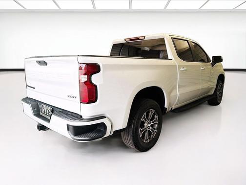 Summit White 2021 Chevrolet Silverado 1500 RST