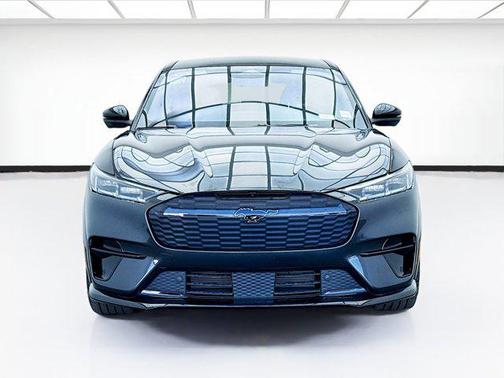 2021 Ford Mustang Mach-E GT
