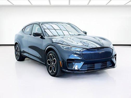 2021 Ford Mustang Mach-E GT