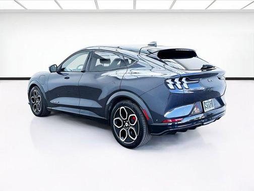 2021 Ford Mustang Mach-E GT