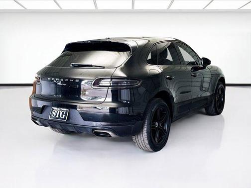 2018 Porsche Macan Base