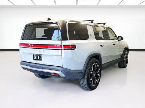 2022 Rivian R1S Launch Edition