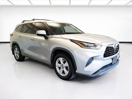 Celestial Silver Metallic 2021 Toyota Highlander L