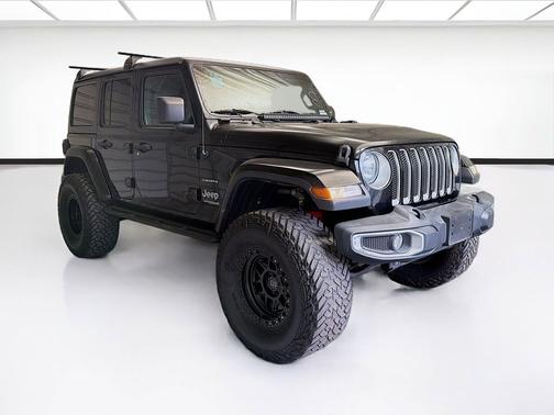 Black Clearcoat 2019 Jeep Wrangler Unlimited Sahara