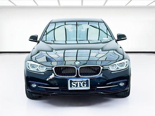 2018 BMW 330e iPerformance