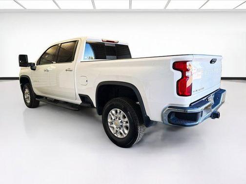 Summit White 2022 Chevrolet Silverado 3500 LTZ
