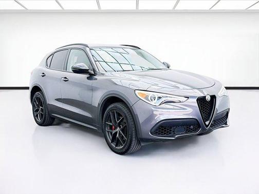 2020 Alfa Romeo Stelvio Base