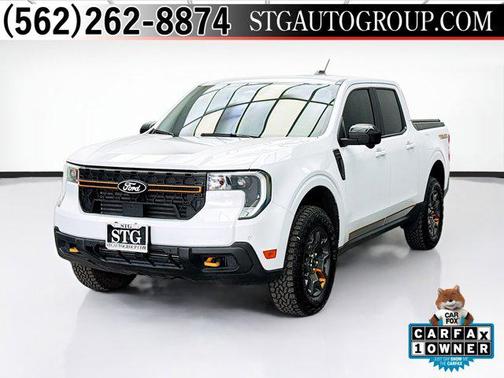 Space White Metallic 2025 Ford Maverick Tremor