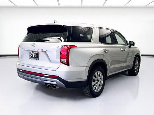 2023 Hyundai PALISADE SE