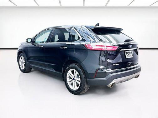 Agate Black Metallic 2019 Ford Edge SEL