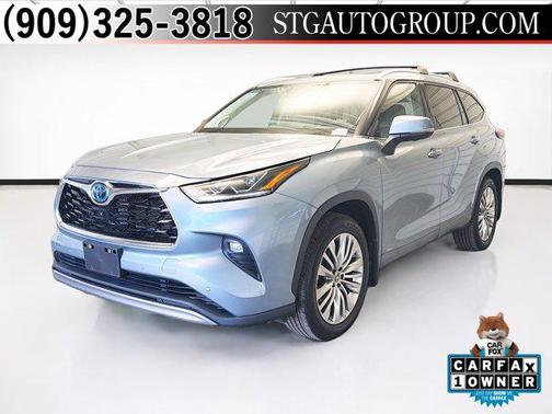 2023 Toyota Highlander Hybrid Platinum