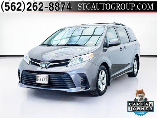 2020 Toyota Sienna LE