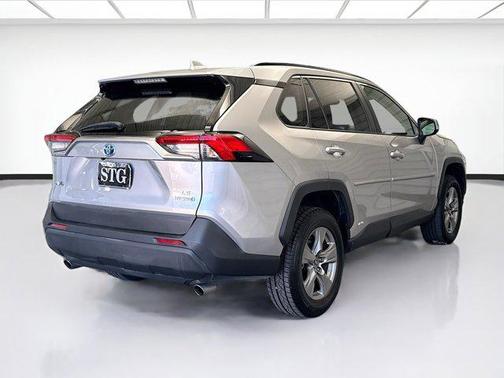 2023 Toyota RAV4 Hybrid LE