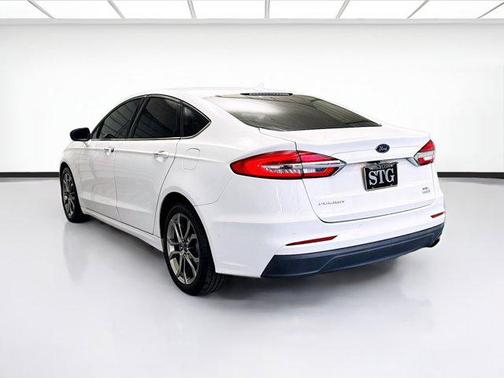 2020 Ford Fusion SEL