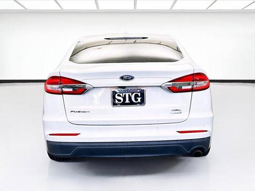 2020 Ford Fusion SEL