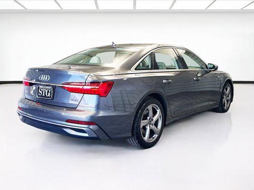 Daytona Gray Pearl Effect 2024 Audi A6 55 Premium Plus