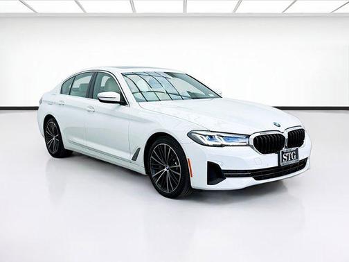 2021 BMW 530 530i