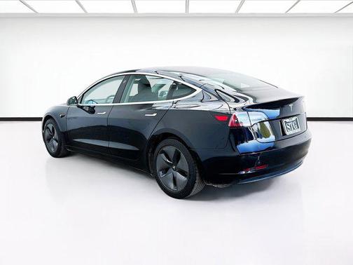 2019 Tesla Model 3 Mid Range