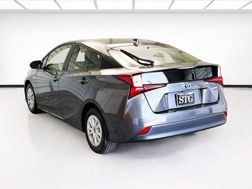 2020 Toyota Prius LE