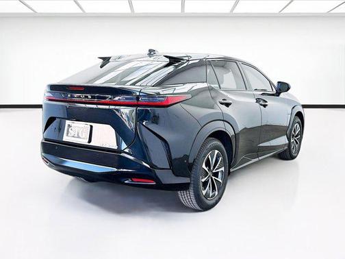 2024 Lexus RZ 300e Premium