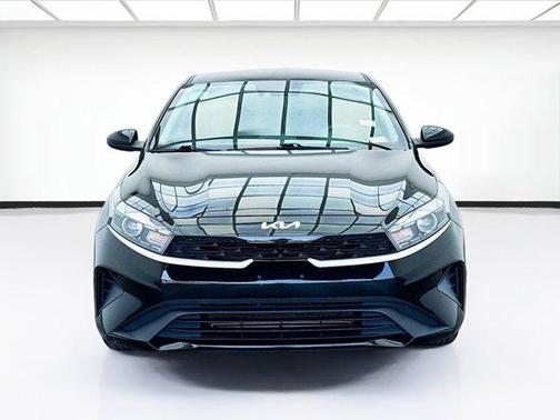2022 Kia Forte FE