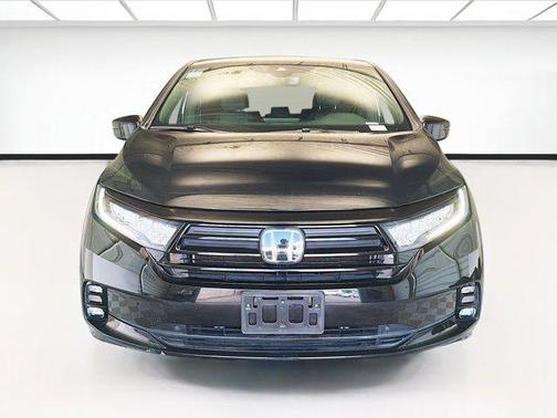 Crystal Black Pearl 2023 Honda Odyssey Sport