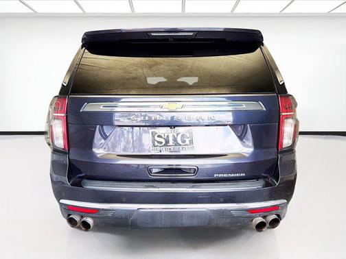 2023 Chevrolet Suburban Premier