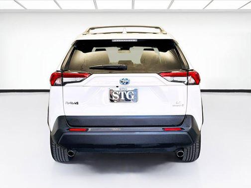 2021 Toyota RAV4 Hybrid LE