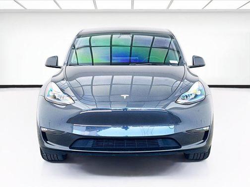 2024 Tesla Model Y Long Range Dual Motor All-Wheel Drive