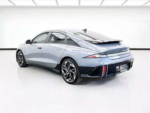 2023 Hyundai IONIQ 6 SEL