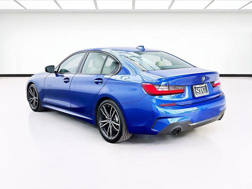 Portimao Blue Metallic 2021 BMW 330 330i