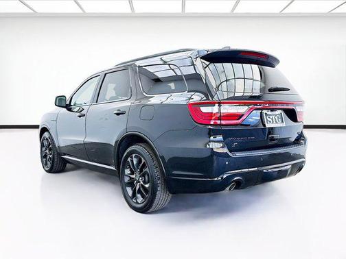 DB Black Clearcoat 2023 Dodge Durango R/T Plus AWD