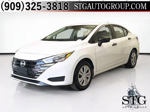 Fresh Powder 2025 Nissan Versa 1.6 S