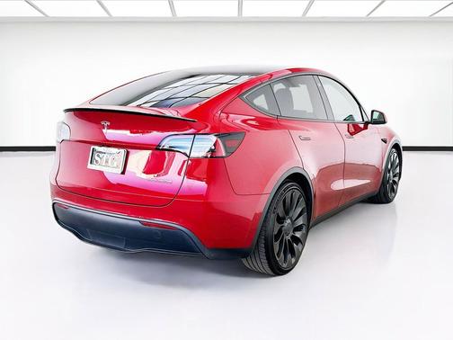 Red Multi-Coat 2022 Tesla Model Y Performance Dual Motor All-Wheel Drive