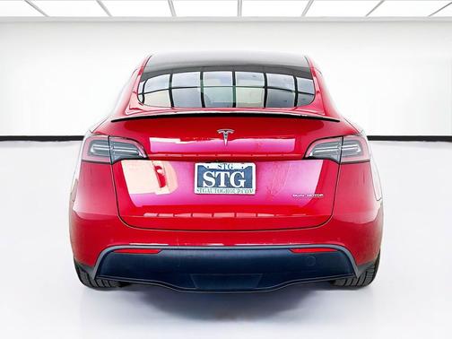 Red Multi-Coat 2022 Tesla Model Y Performance Dual Motor All-Wheel Drive