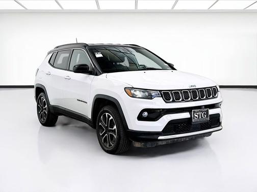Bright White Clearcoat 2023 Jeep Compass Limited