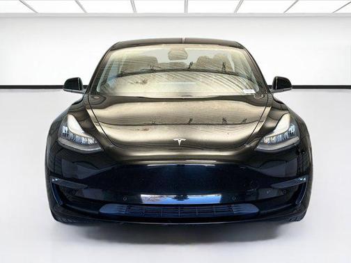 2018 Tesla Model 3 Mid Range
