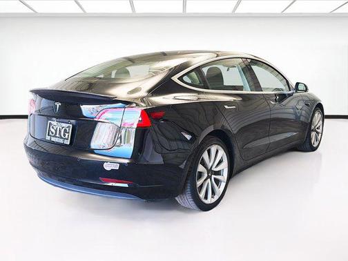 2018 Tesla Model 3 Mid Range