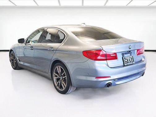 2019 BMW 530 530i