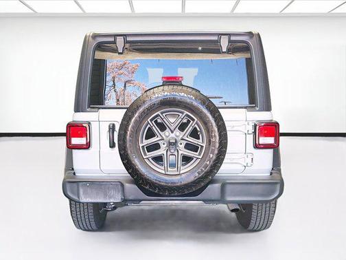 Silver Zynith Clearcoat 2024 Jeep Wrangler Sport S
