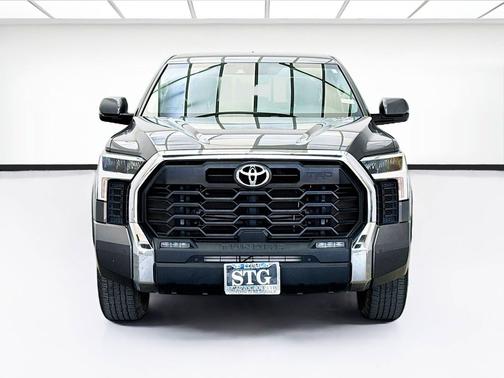Magnetic Gray Metallic 2022 Toyota Tundra SR5